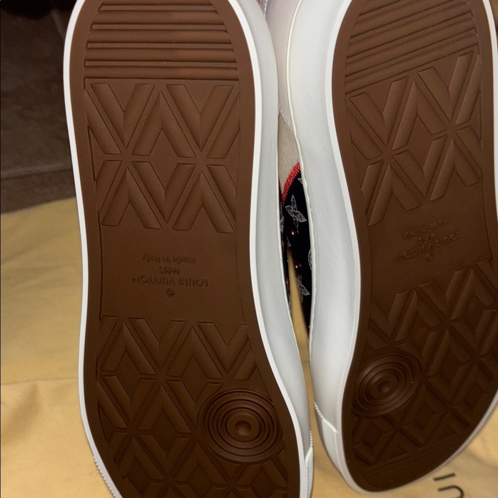 🎉Louis Vuitton White Men's Sneakers👟 - Picture 5 of 7